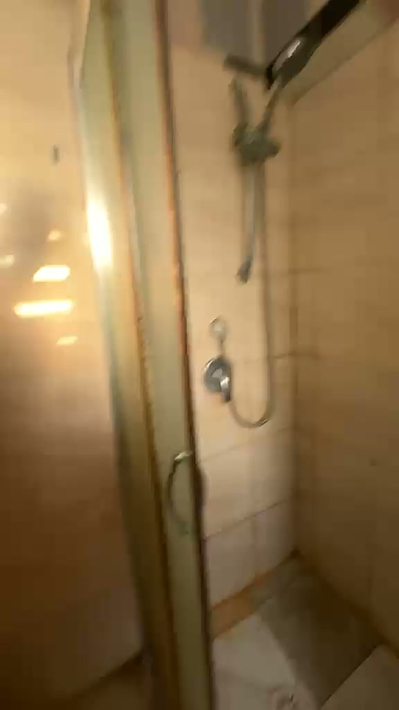 מקלחת
